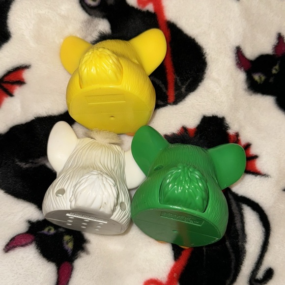 Vintage McDonalds Furbys - Picture 5 of 5